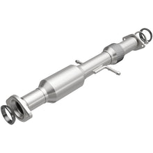 Load image into Gallery viewer, MagnaFlow 16-20 Lexus RX350 V6 3.5L OEM Grade Direct-Fit Catalytic Converter
