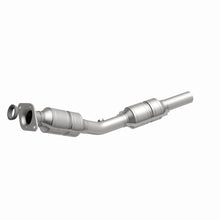 Load image into Gallery viewer, MagnaFlow Conv DF 03-04 Pontiac Vibe 1.8L
