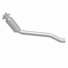 Load image into Gallery viewer, MagnaFlow DF Conv 2010-2013 Landrover  LR4 V8 5 OEM Underbody
