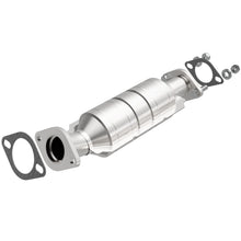 Load image into Gallery viewer, Magnaflow Conv DF 06-10 Hyundai Elentra 2.0L Rear/2011 Kia Soul 2.0L Rear
