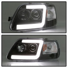 Load image into Gallery viewer, Spyder 97-03 Ford F-150 (After 6/1997) Light Bar Projector Headlights - Blk (PRO-YD-FF15097V2-LB-BK)

