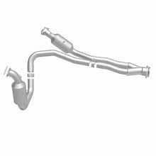 Load image into Gallery viewer, Magnaflow Conv DF 2015-2017 Transit-150 V6 3.5 OEM Underbody
