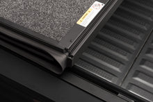 Load image into Gallery viewer, UnderCover 17-20 Honda Ridgeline 5ft Ultra Flex Bed Cover
