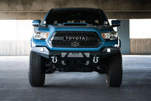 Load image into Gallery viewer, DV8 Offroad 16-23 Toyota Tacoma MTO Series Front Bumper
