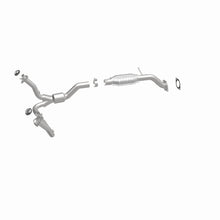 Load image into Gallery viewer, MagnaFlow Conv DF 00-05 Chevy Blazer / 00-05 GMC Jimmy / 00-01 Olds Bravada 4.3L 4dr 2WD
