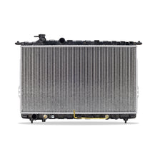 Load image into Gallery viewer, Mishimoto Hyundai Sonata Replacement Radiator 1999-2005
