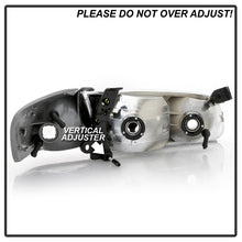 Load image into Gallery viewer, xTune 00-01 Toyota Camry 4pc OEM Style Headlights w/Corner Lights - Chrome (HD-JH-TCAM00-SET-C)
