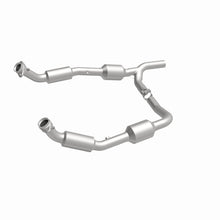 Load image into Gallery viewer, MagnaFlow Conv Direct Fit 2008+ Ford E-150 4.6L
