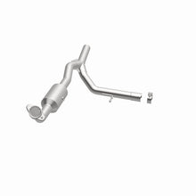 Load image into Gallery viewer, MagnaFlow Conv DF 07-08 Ford F-150 Pickup 5.4L P/S / 12/06-08 Lincoln Truck Mark LT 5.4L P/S
