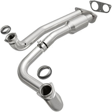 Load image into Gallery viewer, MagnaFlow California Grade Direct-Fit Catalytic Converter 96-00 Chevrolet / GMC K3500 V8 7.4L
