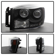 Load image into Gallery viewer, Spyder Dodge Ram 1500 06-08/Ram 2500 06-09 Projector Headlights LED Halo LED Blk PRO-YD-DR06-HL-BK
