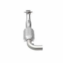 Load image into Gallery viewer, MagnaFlow Conv DF 97-98 Ford Trucks 4.6L
