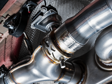 Load image into Gallery viewer, AWE Tuning BMW F8X M3/M4 Track Edition Catback Exhaust - Diamond Black Tips
