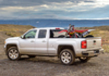 Load image into Gallery viewer, BAK 2020 Jeep Gladiator 5ft Bed BAKFlip F1
