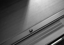 Load image into Gallery viewer, Roll-N-Lock 2021 Ford F-150 67.1in M-Series Retractable Tonneau Cover
