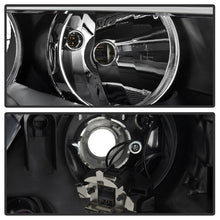 Load image into Gallery viewer, xTune 11-18 Volkswagen Jetta Sedan OEM Style Halogen Headlights - Chrome (HD-JH-VJ11-AM-C)

