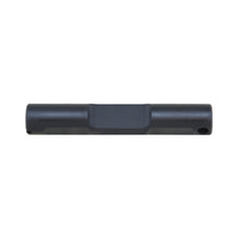 Load image into Gallery viewer, Yukon Gear 7.5in Ford Notched Cross Pin Shaft
