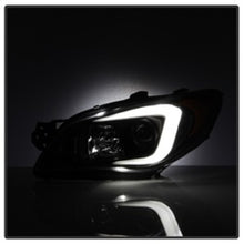 Load image into Gallery viewer, Spyder Subaru WRX 2006-2007 Projector Headlights - Halogen Only - Black PRO-YD-SWRX06-LBDRL-BK
