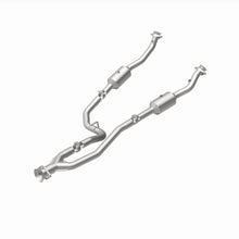 Load image into Gallery viewer, MagnaFlow 20-21 Ford Transit-150 Single Underbody V6 3.5L RWD Direct-Fit Catalytic Converter
