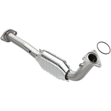 Load image into Gallery viewer, MagnaFlow Conv DF 03-06 Hummer H2 6.0L P/S
