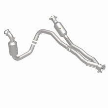 Load image into Gallery viewer, Magnaflow Conv DF 2015-2017 Transit-150 V6 3.5 OEM Underbody
