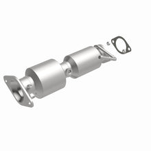 Load image into Gallery viewer, MagnaFlow Conv DF 13-15 Hyundai Veloster 1.6L Underbody
