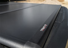 Load image into Gallery viewer, UnderCover 19-21 Ford Ranger 5ft Triad Bed Cover
