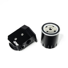 Load image into Gallery viewer, DeatschWerks Universal Spin-On Filter Kit 5 Micron E85 compatible
