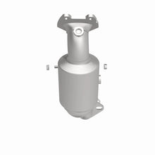 Load image into Gallery viewer, Magnaflow 14-16 Ram ProMaster 1500/2500/3500 V6 3.6L CARB Compliant DirectFit Catalytic Converter
