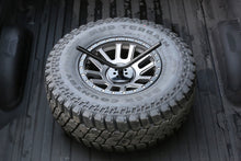 Load image into Gallery viewer, Fabtech Universal Spare Tire Flat Mount - Black

