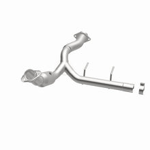 Load image into Gallery viewer, MagnaFlow Right Side Converter Direct Fit 15-17 Ford F-150 5.0L
