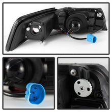 Load image into Gallery viewer, Spyder Ford Mustang 99-04 Projector Headlights LED Halo Chrome High H1 Low H1 PRO-YD-FM99-1PC-AM-C

