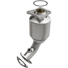 Load image into Gallery viewer, MagnaFlow Conv DF Nissan 04-05 Maxima Manifold/2006 Altima Manifold/04-09 Quest 3.5L Rear
