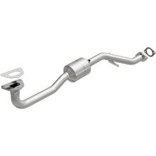 Load image into Gallery viewer, MagnaFlow Conv DF 04-05 Subaru Legacy / Outback 2.5L
