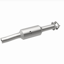 Load image into Gallery viewer, MagnaFlow 16-19 Ford E-450 Super Duty Base V10 6.8L Underbody Direct-Fit Catalytic Converter
