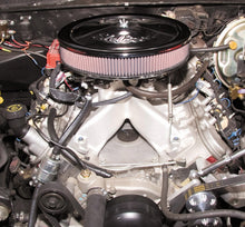 Load image into Gallery viewer, Edelbrock Manifold LS1 Victor Jr EFI to Carbureted Conversion
