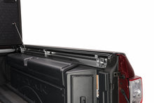 Load image into Gallery viewer, UnderCover 09-17 Suzuki Equator (w/o Utili-Track System) 5ft Flex Bed Cover
