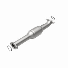 Load image into Gallery viewer, MagnaFlow Conv DF 05-09 Toyota Tacoma 4.0L P/S Rear
