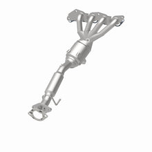 Load image into Gallery viewer, MagnaFlow 14-15 Ford Transit Connect OEM Grade Federal/EPA Compliant Manifold Catalytic Converter
