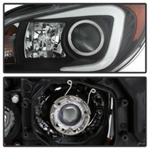 Load image into Gallery viewer, Spyder Subaru WRX 2006-2007 Projector Headlights - Halogen Only - Black PRO-YD-SWRX06-LBDRL-BK
