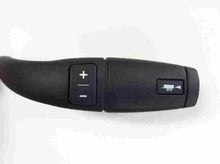 Load image into Gallery viewer, Fleece Performance 03-05 GM Duramax 6.6L LB7 / LLY GM/Allison TapShifter
