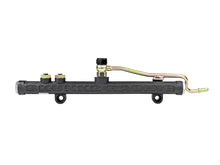 Load image into Gallery viewer, Skunk2 02-05 Honda Civic Si/02-06 Acura RSX Composite High Volume Fuel Rails
