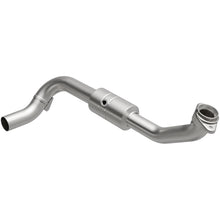 Load image into Gallery viewer, MagnaFlow Conv Direct Fit 05-06 Lincoln Navigator 5.4L
