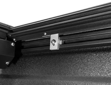 Load image into Gallery viewer, Roll-N-Lock 2020 Jeep Gladiator 5ft bed (w/ Trail Rail System) M-Series Retractable Tonneau Cover
