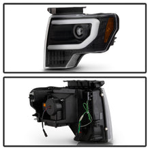 Load image into Gallery viewer, Spyder Ford F150 13-14 Xenon Model Only Light Bar Projector Headlights Blk PRO-YD-FF15013PL-SEQ-BK
