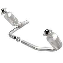 Load image into Gallery viewer, MagnaFlow Conv DF 07-09 Dodge Dakota 3.7L/4.7L /07-09 Mitsubishi Raider 3.7L Y-Pipe Assembly
