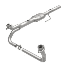 Load image into Gallery viewer, MagnaFlow Conv DF 02 Dodge Ram 1500 Van
