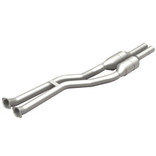 Load image into Gallery viewer, MagnaFlow Conv DF BMW 3 01-06 Rear OEM

