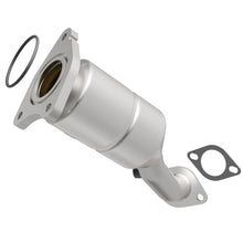 Load image into Gallery viewer, MagnaFlow Conv DF 04 Chevy Malibu 3.5L
