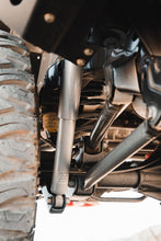 Load image into Gallery viewer, Belltech 20-21 Gladiator JT Rubicon 4in. Lift Lift Kit w/ Trail Performance Shocks
